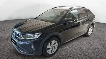Gebraucht VW Taigo Life 95 PS (69 kW) 2025 Deep black pearlescent SUV