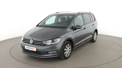 Gebraucht VW Touran Comfortline 150 PS (110 kW) 2016 Grau Van / Kleinbus