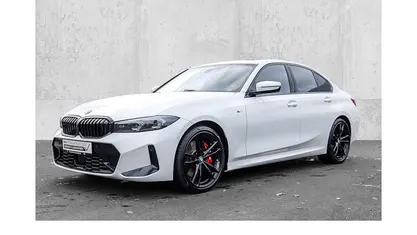 Gebraucht BMW 330 Comfort Edition 245 PS (180 kW) 2024 Limousine