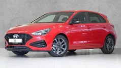 Engine red Neu 2025 Hyundai i30 Advantage Limousine | 20.990 € (Superpreis)