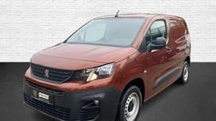 Braun Gebraucht 2019 Peugeot Partner Premium Van / Kleinbus | 12.850 € (Fairer Preis)