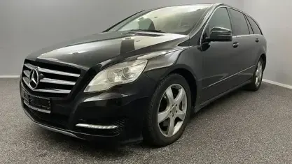 Gebraucht Mercedes R350 300 PS (220 kW) 2012 Schwarz Van / Kleinbus