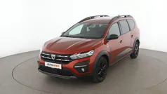 Orange Gebraucht 2022 Dacia Jogger Extreme Van / Kleinbus | 19.530 € (Fairer Preis)