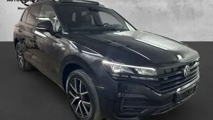 Gebraucht VW Touareg R-line 231 PS (169 kW) 2022 Deep black perleffekt (metallic) SUV