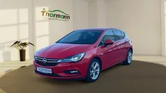 Power rot/traffic red ral3020 Gebraucht 2016 Opel Astra Innovation Limousine | 13.457 € (Etwas zu teuer)