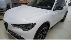 Weiss Gebraucht 2024 Alfa Romeo Stelvio Veloce SUV | 38.485 € (Fairer Preis)
