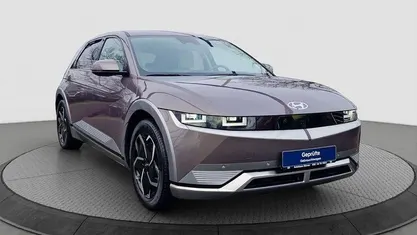 Grau Gebraucht 2022 Hyundai Ioniq 5 Techniq SUV | 23.900 € (Guter Preis)