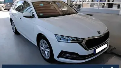 Gebraucht Skoda Octavia Style 150 PS (110 kW) 2022 Candyweiss Kombi