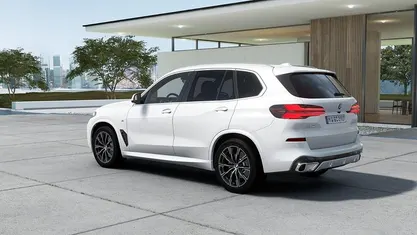 Neu BMW X5 M Sport 286 PS (210 kW) 2026 Mineralweiß metallic SUV