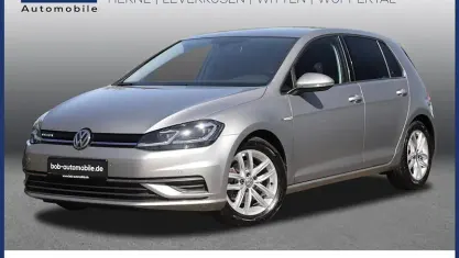 Używany VW Golf VII Comfortline 131 KM (96 kW) 2019 Szary Sedan/Limuzyna