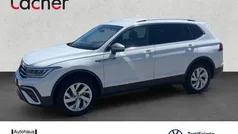 Pure white Gebraucht 2024 VW Tiguan Allspace Life SUV | 35.190 € (Guter Preis)