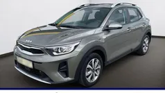 Grau Gebraucht 2022 Kia Stonic SUV | 17.890 € (Superpreis)