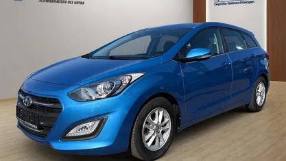 Gebraucht Hyundai i30 Trend 110 PS (80 kW) 2015 Kombi
