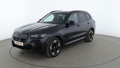Gebraucht BMW iX3 Impressive 210 kW (286 PS) 2024 Grau SUV