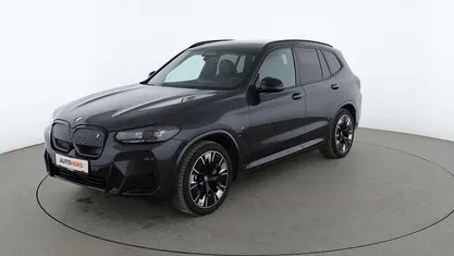 Gebraucht BMW iX3 Impressive 210 kW (286 PS) 2024 Grau SUV