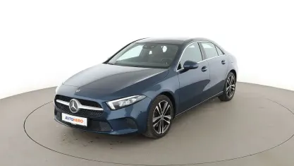 Gebraucht Mercedes A200 AMG Edition 1 163 PS (119 kW) 2020 Blau Limousine