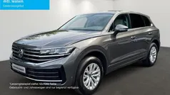 Grau Gebraucht 2024 VW Touareg Elegance SUV | 54.990 € (Superpreis)