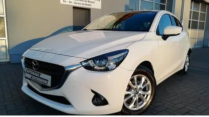 Gebraucht 2015 Mazda 2 Exclusive-Line Limousine | 10.390 € (Fairer Preis)