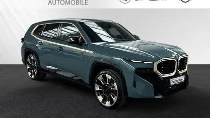 Gebraucht BMW XM M Sport 653 PS (480 kW) 2025 Cape york grün metallic SUV