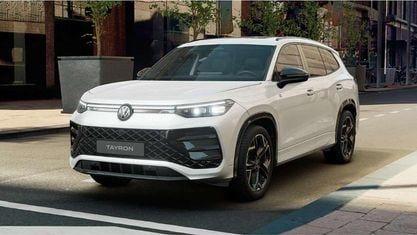 Gebraucht VW Tayron R-line 193 PS (141 kW) 2025 Weiss SUV