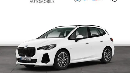 Gebraucht BMW 223 Active Tourer M Sport 204 PS (150 kW) 2025 Van / Kleinbus