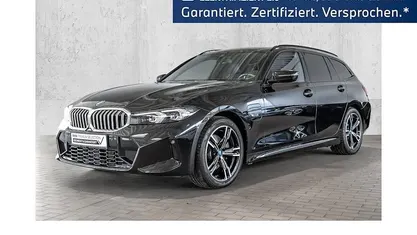 Schwarz Gebraucht 2022 BMW 320e M Sport Kombi | 33.850 € (Fairer Preis)