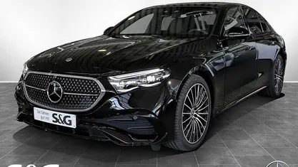 Metalliclack obsidianschwarz Gebraucht 2025 Mercedes E450 AMG Limousine | 85.938 € (Fairer Preis)
