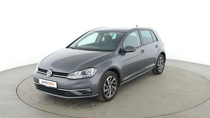 Używany VW Golf VII Sound 2017 Szary Sedan/Limuzyna