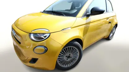 Neu Fiat 500C Icon 65 PS (47 kW) 2026 Sun of italy gelb metallic Cabrio