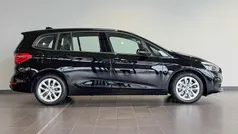 Schwarz Gebraucht 2022 BMW 218 Gran Tourer Advantage Van / Kleinbus | 25.450 € (Fairer Preis)