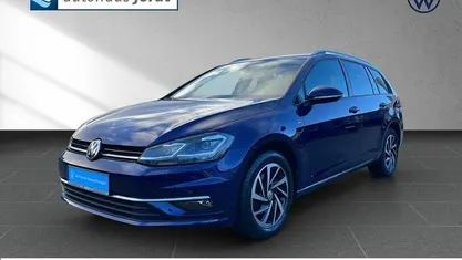 Atlantikblue (metallic) Gebraucht 2018 VW Golf VII Join Kombi | 16.930 € (Etwas zu teuer)
