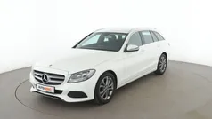Weiß Gebraucht 2018 Mercedes C300 Avantgarde Kombi | 23.120 € (Guter Preis)