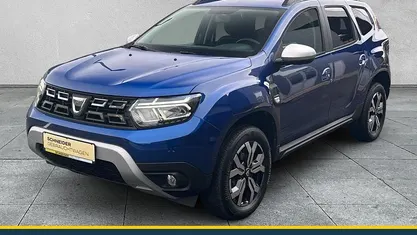 Blau Gebraucht 2022 Dacia Duster Prestige SUV | 19.890 € (Fairer Preis)