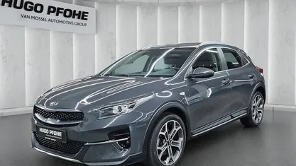 Silbern Gebraucht 2021 Kia XCeed Vision SUV | 15.950 € (Fairer Preis)