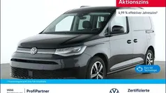 Deep black perleffekt (metallic) Gebraucht 2023 VW Caddy Life Van / Kleinbus | 27.830 € (Fairer Preis)