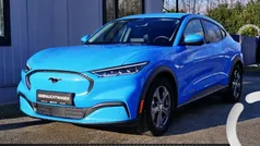 Blau Gebraucht 2022 Ford Mustang Mach-E SUV | 34.949 € (Guter Preis)