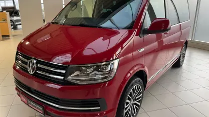 Gebraucht VW Multivan Generation Six 150 PS (110 kW) 2019 Rot Van / Kleinbus