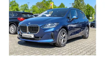Usata BMW 218 Active Tourer Luxury Line 136 CV (100 kW) 2025 Blu Monovolume