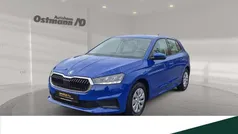 Blau Gebraucht 2023 Skoda Fabia Kleinwagen | 13.990 € (Guter Preis)