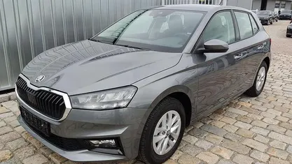 Gebraucht 2025 Skoda Fabia Kleinwagen | 17.740 € (Fairer Preis)