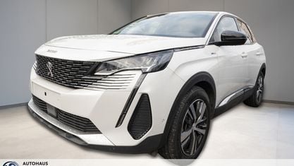 Używany Peugeot 3008 Allure 181 KM (133 kW) 2022 Biały SUV