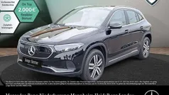 Schwarz Gebraucht 2021 Mercedes EQA250 Advanced SUV | 30.890 € (Fairer Preis)
