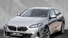 Skyscraper grau metallic Gebraucht 2024 BMW 118 Sport Line Kleinwagen | 36.349 €