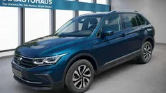 Blau Gebraucht 2023 VW Tiguan Active SUV | 29.370 € (Superpreis)