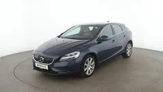 Gebraucht 2017 Volvo V40 Inscription Kombi | 17.680 € (Fairer Preis)