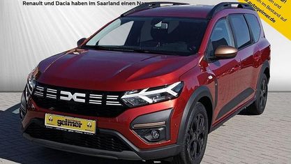 Używany Dacia Jogger Extreme 110 KM (80 kW) 2024 Brązowy Minivan