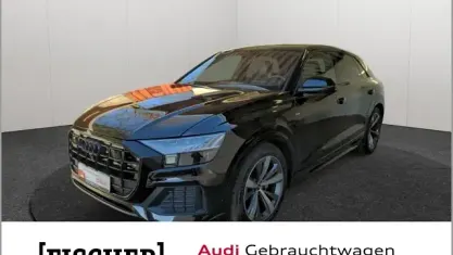 Gebraucht Audi Q8 Basis 286 PS (210 kW) 2022 Schwarz SUV
