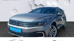 Silber Gebraucht 2023 VW Passat GTE Kombi | 34.988 € (Superpreis)