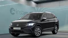 Schwarz Gebraucht 2024 VW Tiguan Allspace Life SUV | 37.270 € (Fairer Preis)