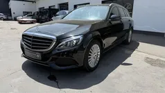 Obsidianschwarz lack Gebraucht 2016 Mercedes C220 Exclusive Limousine | 10.980 €